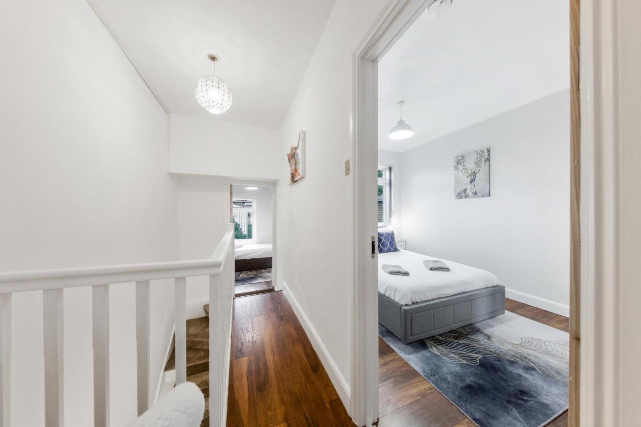 Вилла Stunning House Лондон Экстерьер фото